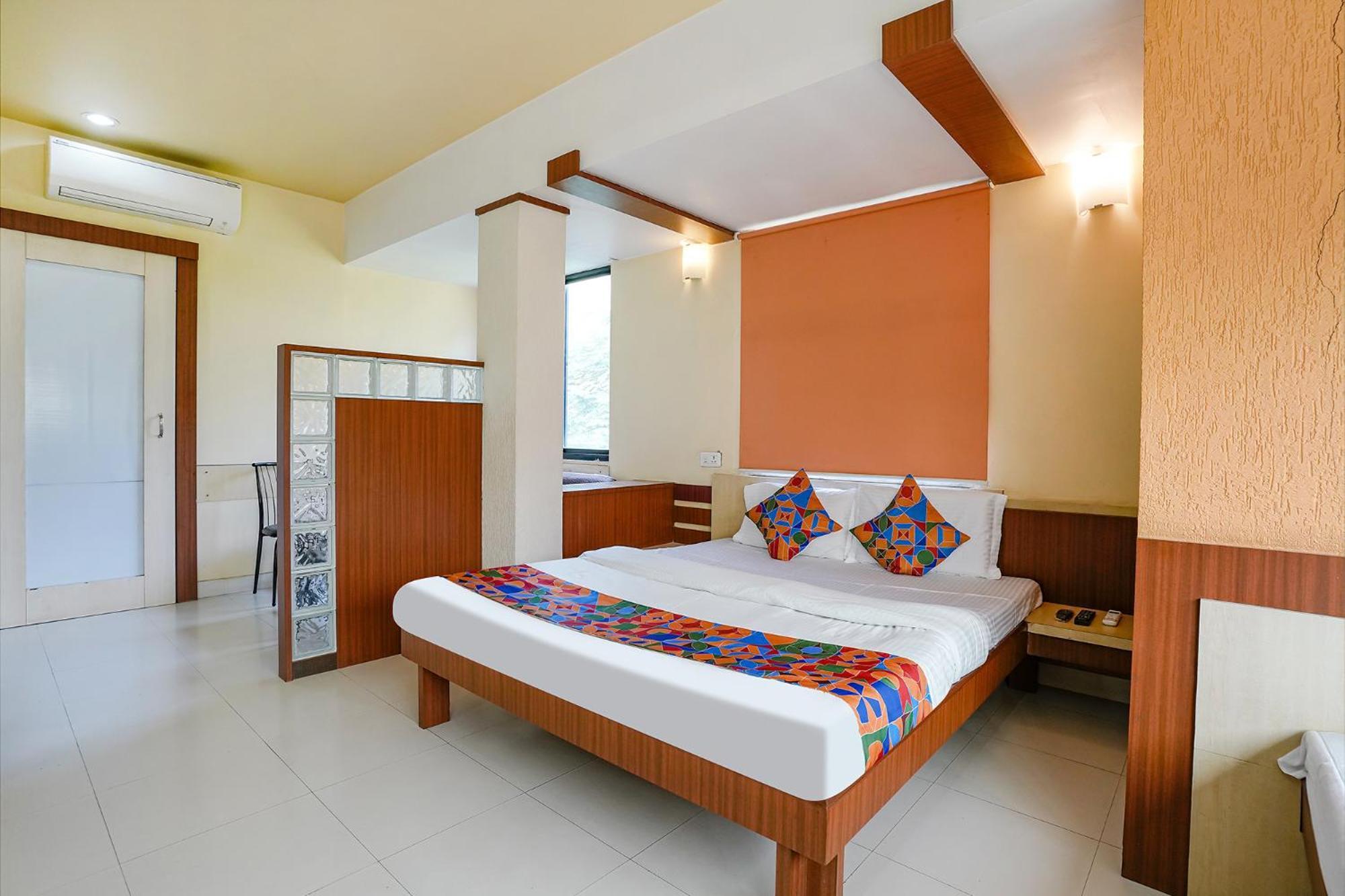 Fabhotel Samrat Насик Экстерьер фото